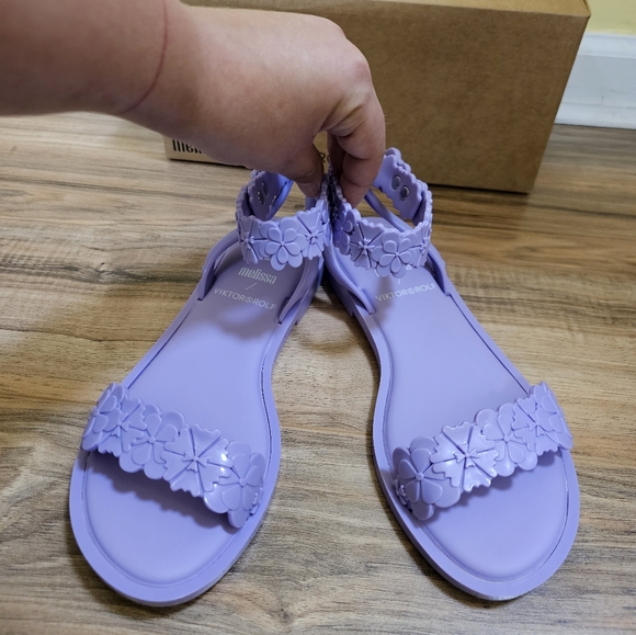 Melissa Wave Blossom + Viktor And Rolf Sandals, lilac,size US 8 - Picture 2 of 9